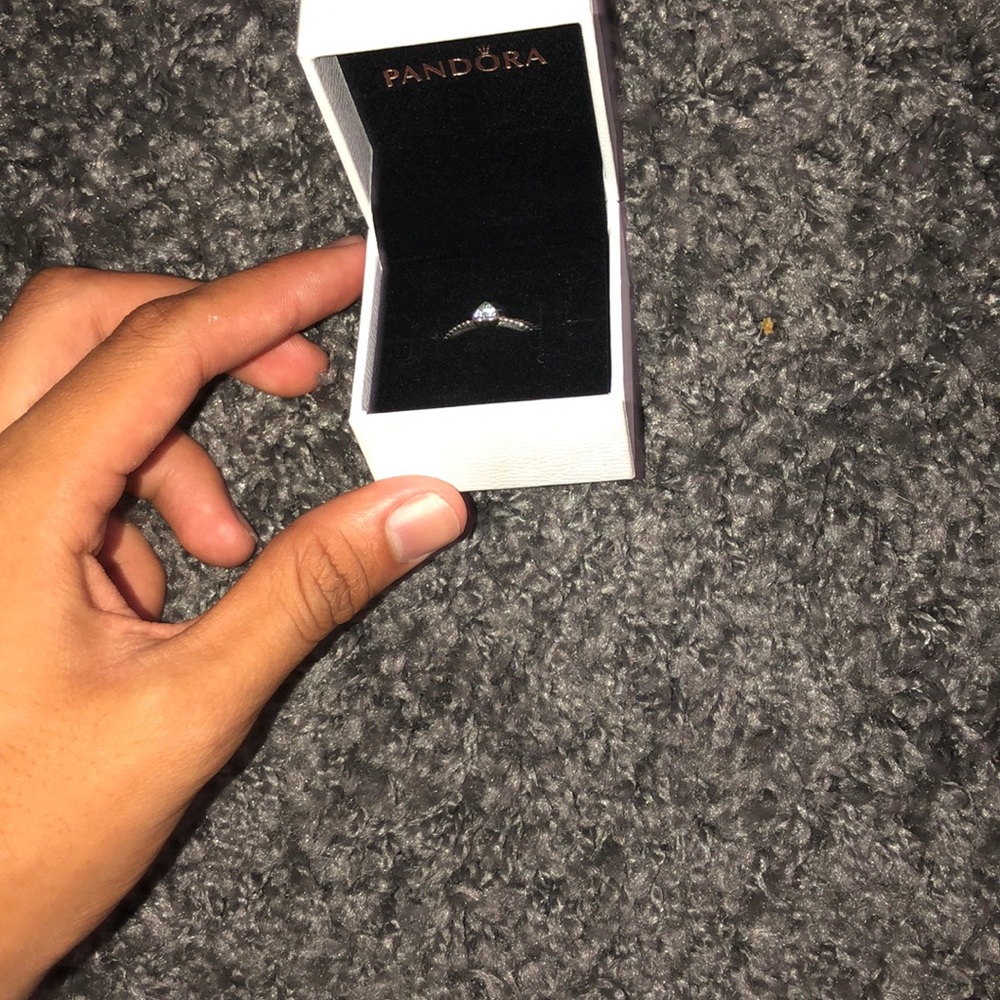 pandora ring (with box)
